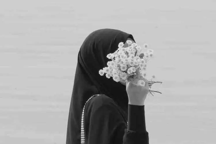 Apakah Suara Wanita Termasuk Aurat?