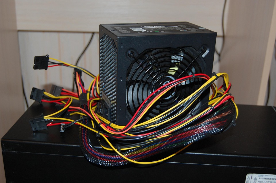 Mengapa Penggunaan Power Supply dengan Sertifikasi 80 Plus Penting untuk Keamanan