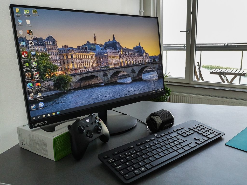 Mengapa Desktop PC Masih Relevan di Era Laptop Modern?