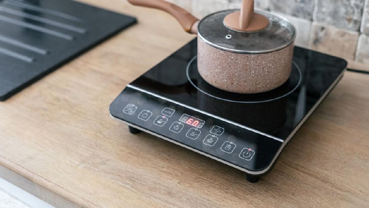 kompor induksi